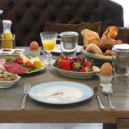 Bed & Breakfast Christie's Huiskamer 3*